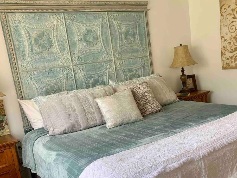 Luxury Oasis- 1 Bedroom Romantic Getaways Lubbock Exterior foto